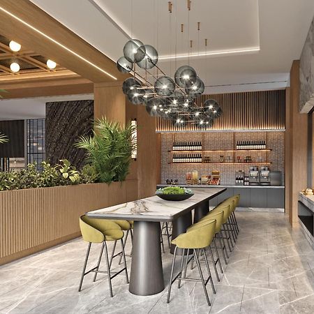 Готель Courtyard By Marriott Prishtina Приштина Екстер'єр фото
